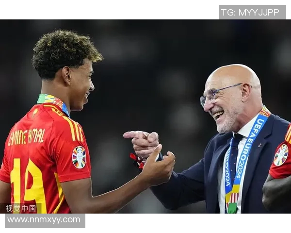 西班牙当下足球球星风采展示：领衔欧洲赛场的新一代天才