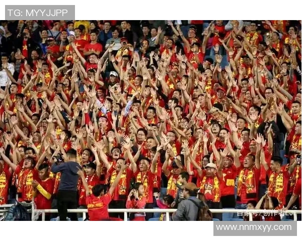 大连足球球星崛起之路：从青训到国际赛场的精彩历程与成就